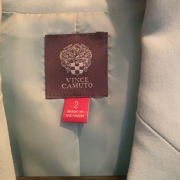 Vince Camuto Mint Blazer, size 2 - Picture 2 of 3